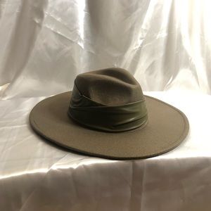 Olive Green/Khaki Fedora Hat | Pretty Little Thing